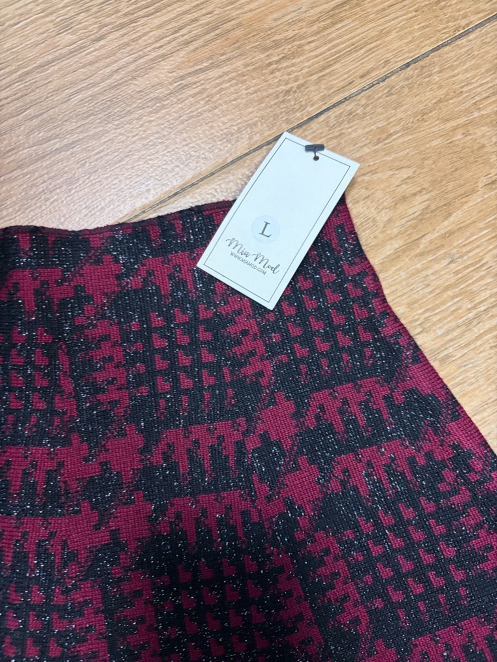 Mia Mod Skirt - Picture 2 of 2